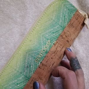 Eco Tools clutch case